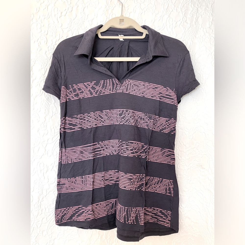 Icebreaker Women Shirt Large Used
